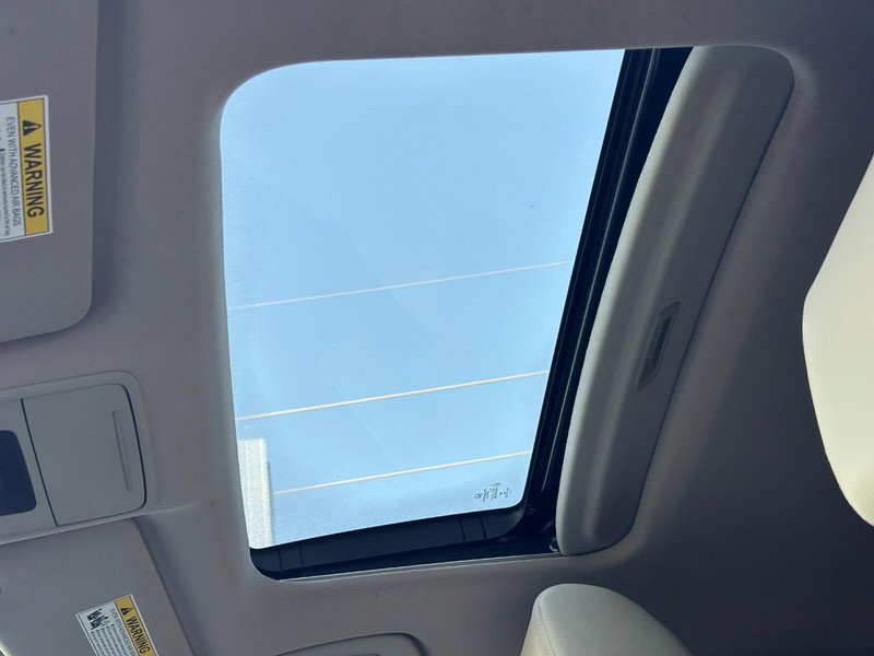 Used 2022 Honda Civic Touring image 29