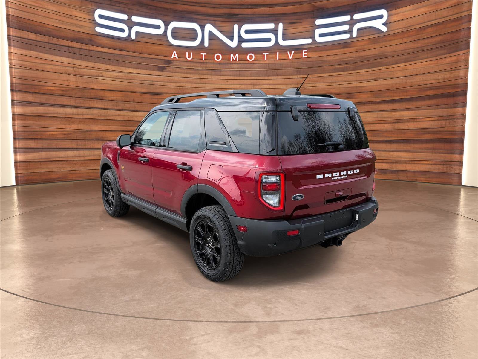 Used 2025 Ford Bronco Sport Badlands image 3