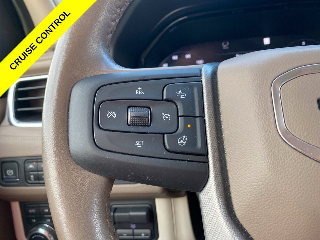 Used 2022 GMC Yukon Denali w/ Denali Ultimate Package AWD/4WD image 25