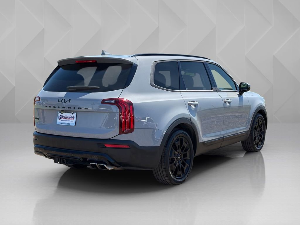 Used 2022 Kia Telluride SX w/ SX Prestige Package image 5