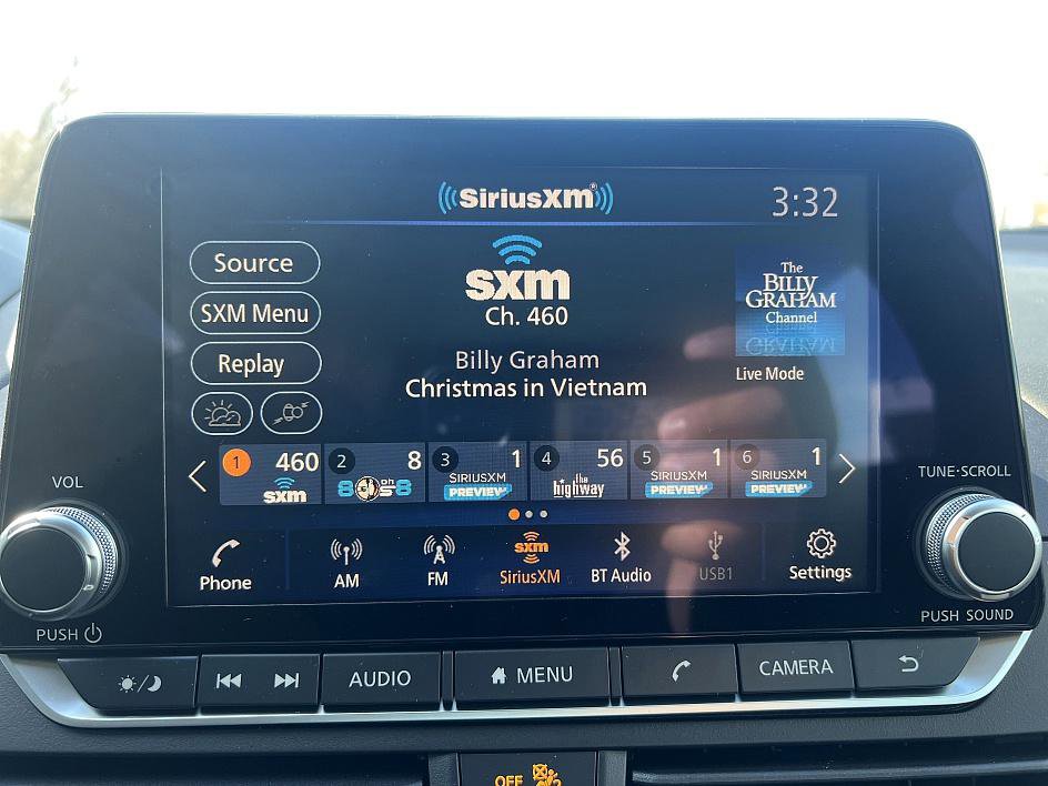 New 2025 Nissan Altima 2.5 SR image 17