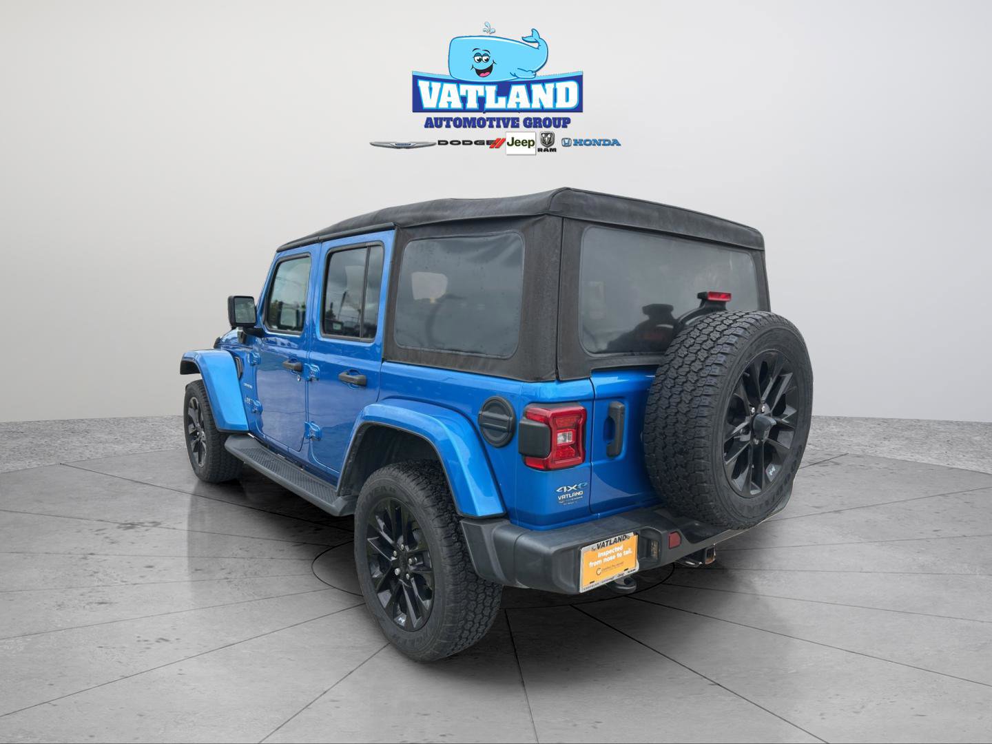 Certified 2021 Jeep Wrangler Unlimited Sahara image 3