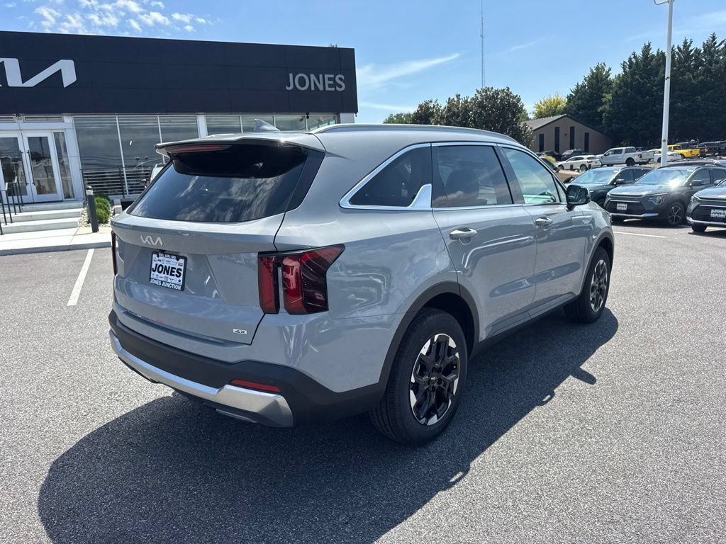 New 2026 Kia Sorento S w/ S Panoramic Sunroof Package AWD/4WD image 5