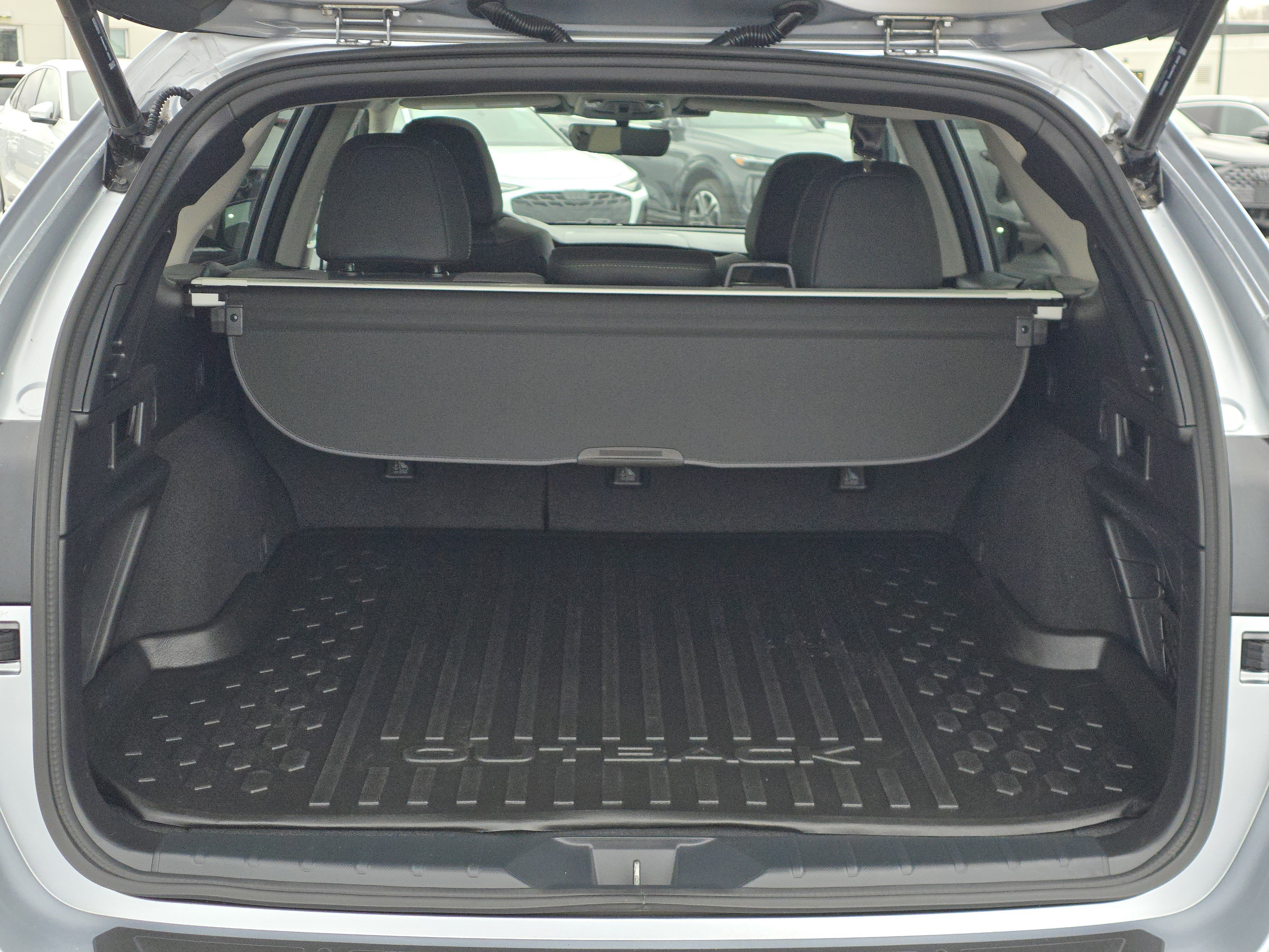 Certified 2023 Subaru Outback Onyx Edition image 17