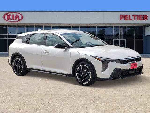 New 2026 Kia K4 GT-Line FWD image 1