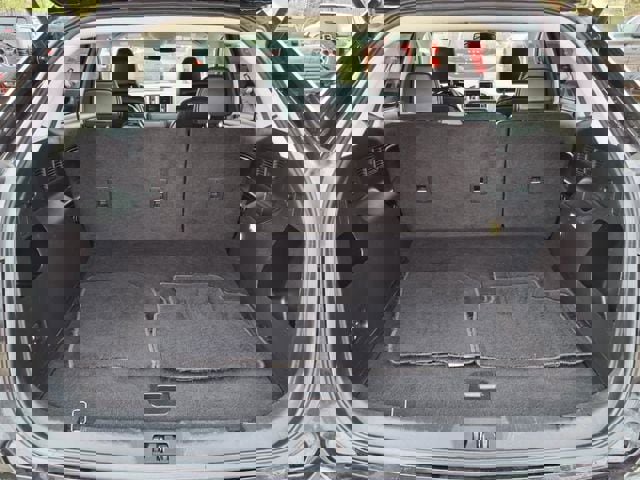 Used 2023 Ford Edge SEL image 9