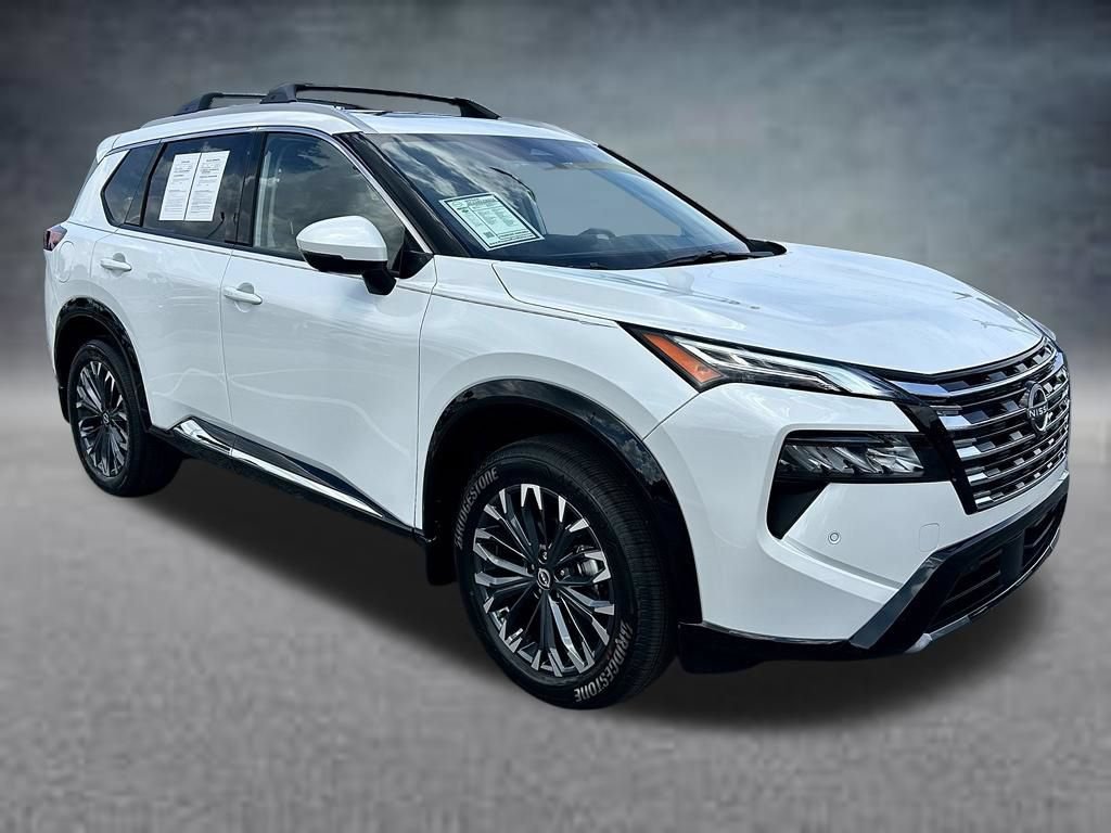 Used 2026 Nissan Rogue Platinum AWD/4WD image 3