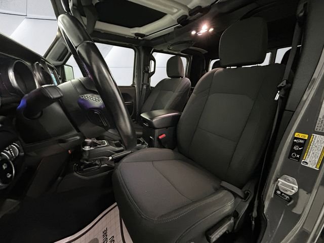 Used 2022 Jeep Gladiator Sport AWD/4WD image 8