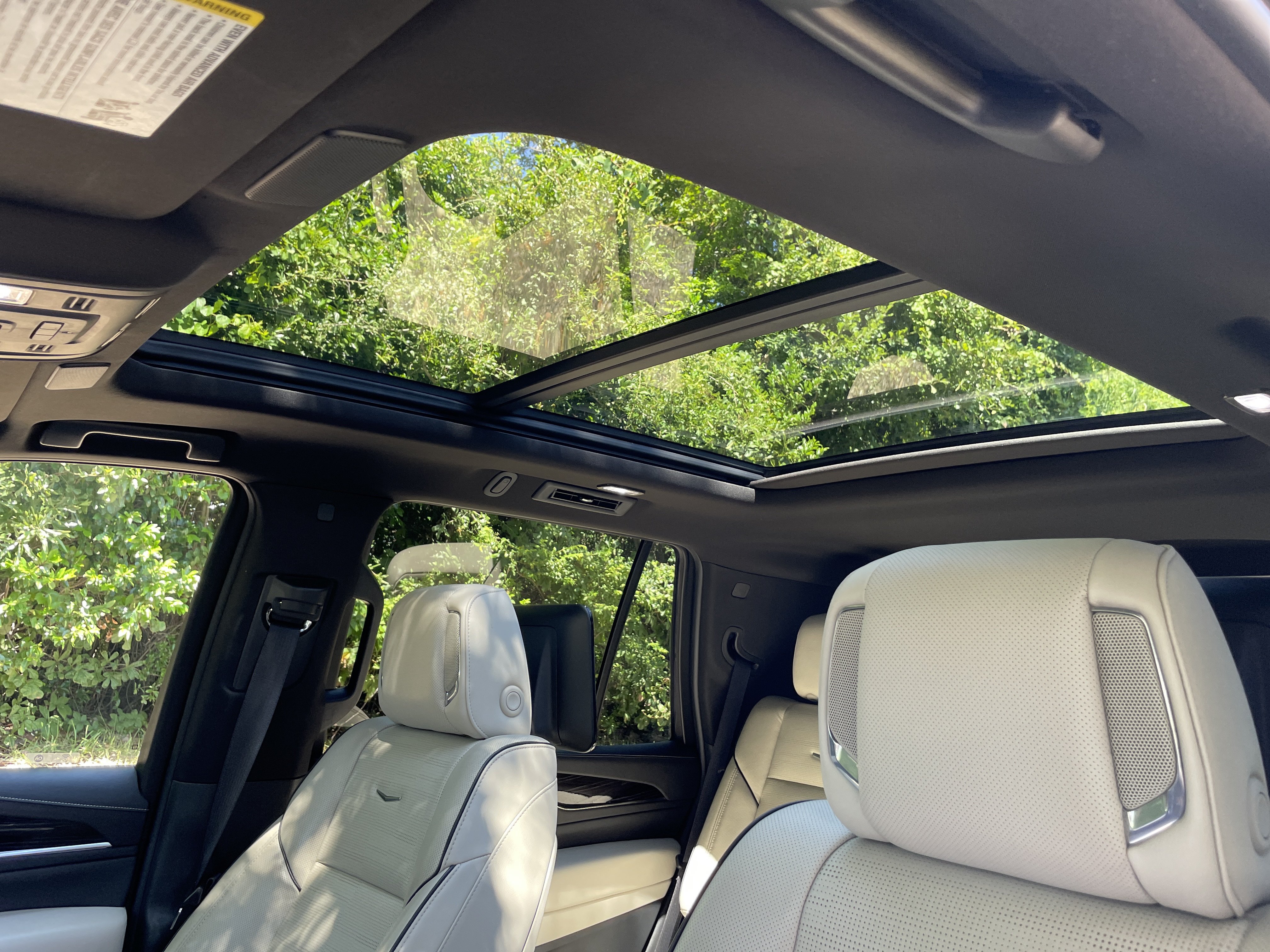Used 2021 Cadillac Escalade Sport w/ Driver Assist Tech Package AWD/4WD image 27