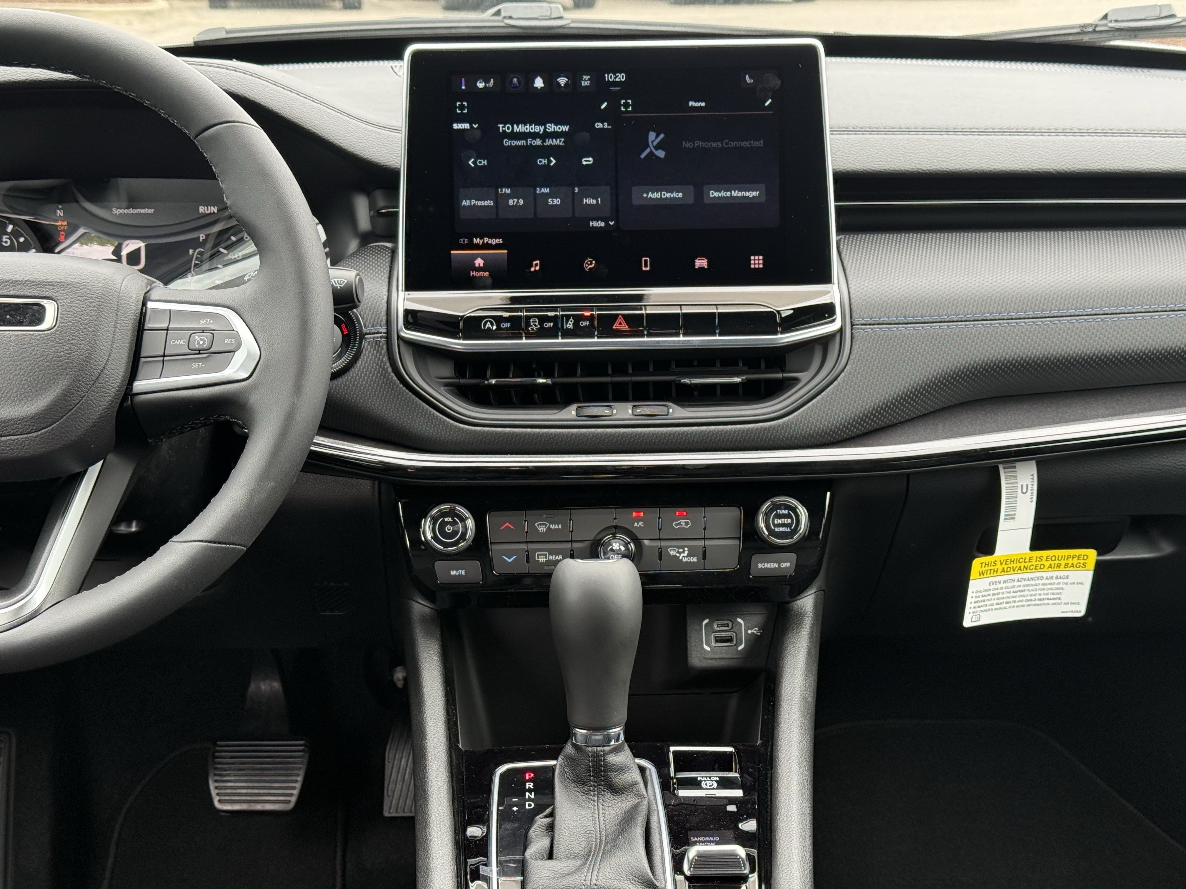 New 2026 Jeep Compass Latitude AWD/4WD image 30