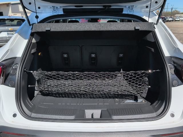 New 2026 Chevrolet Trax ACTIV w/ Driver Confidence Package FWD image 9