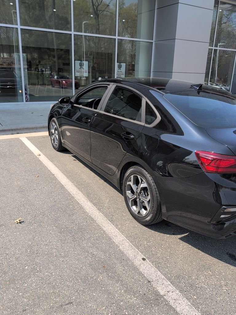 Used 2019 Kia Forte LXS image 9