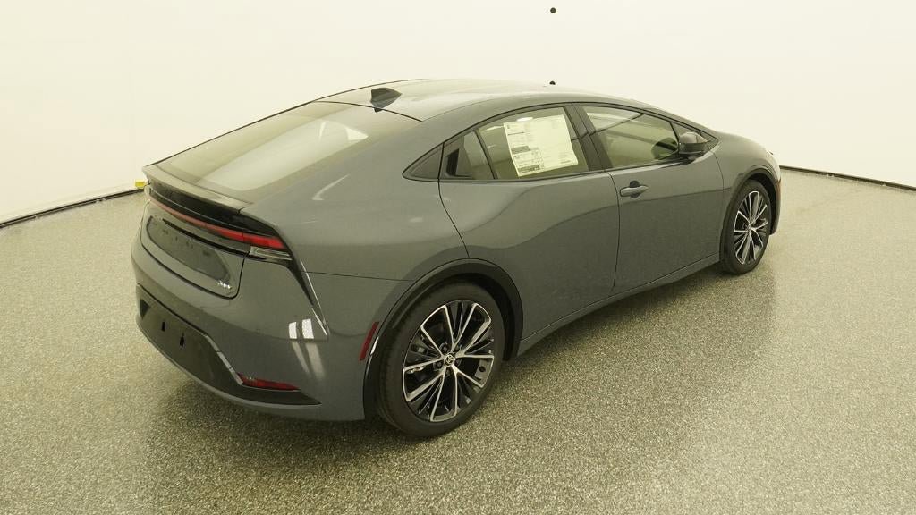 New 2026 Toyota Prius XLE FWD image 9