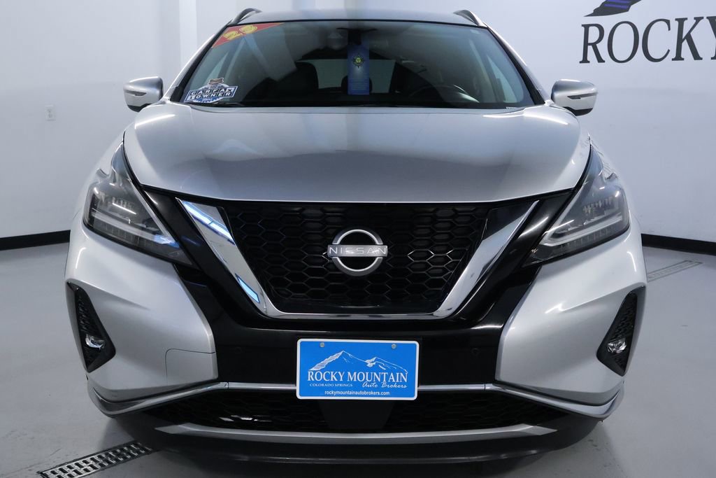 Used 2023 Nissan Murano SV image 2