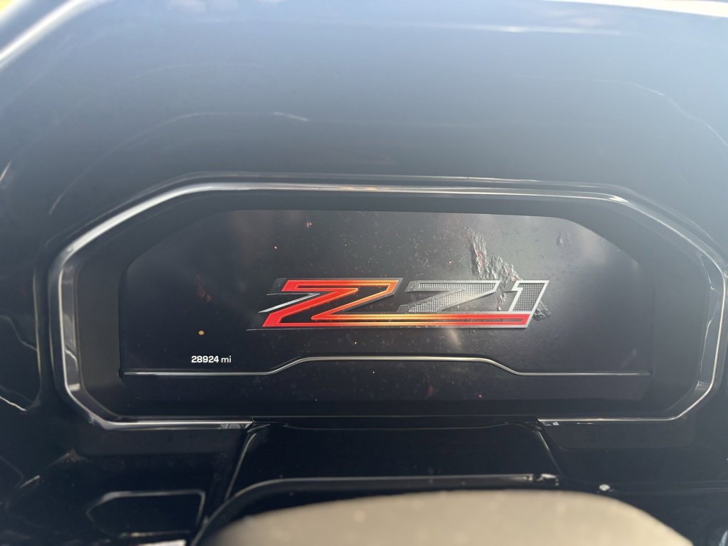 Used 2024 Chevrolet Silverado 1500 LT w/ Z71 Off-Road Package image 25