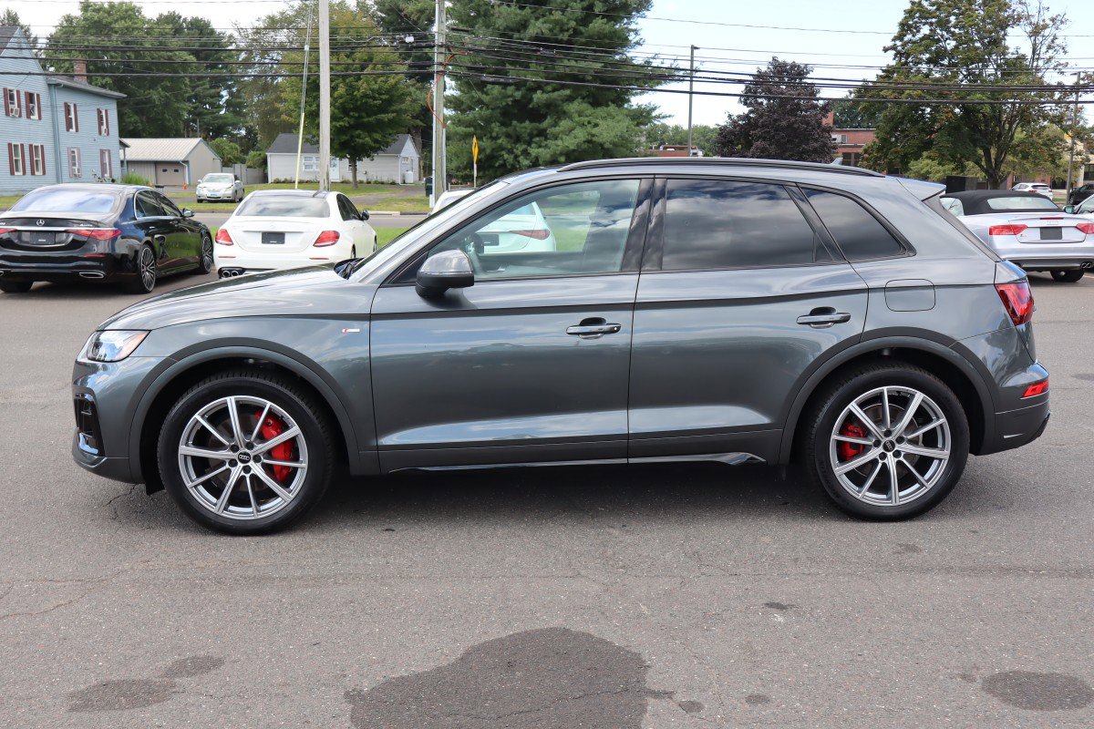 Used 2025 Audi Q5 e Premium Plus image 8
