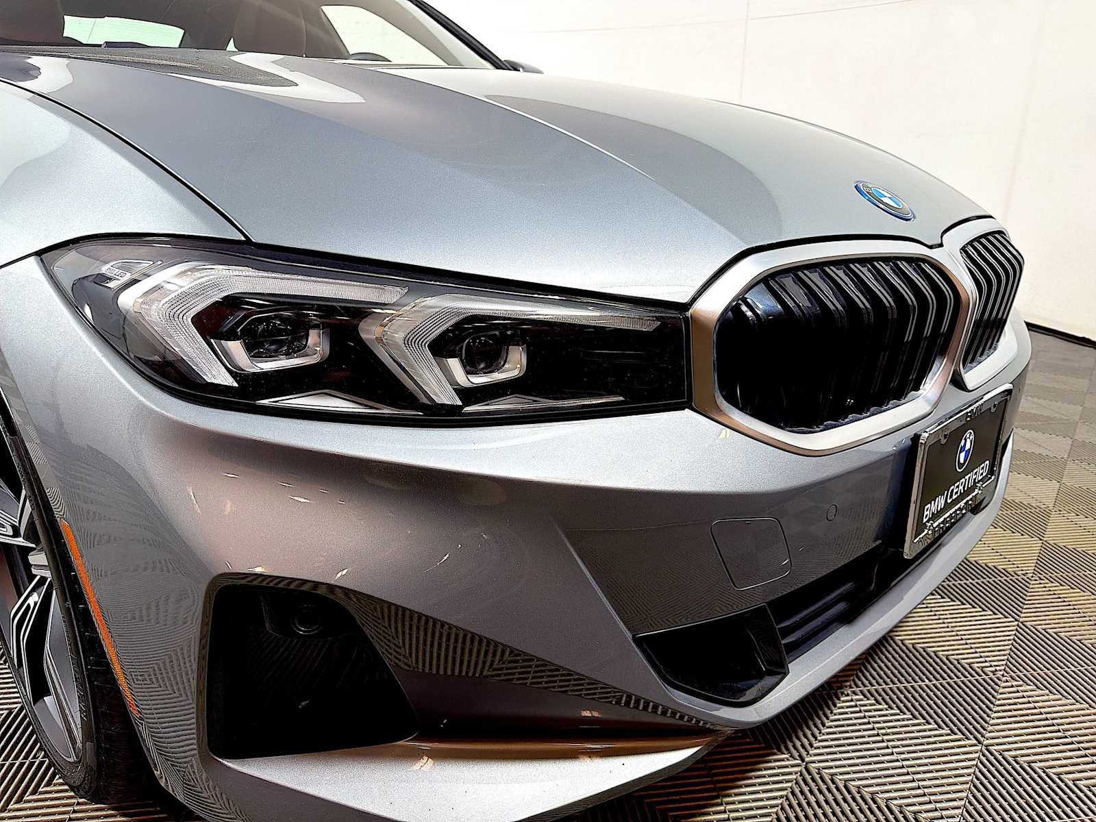 Certified 2023 BMW 330e xDrive w/ Premium Package AWD/4WD image 25