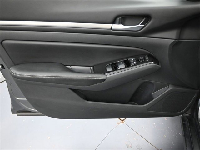 Used 2024 Nissan Altima 2.5 SL image 22