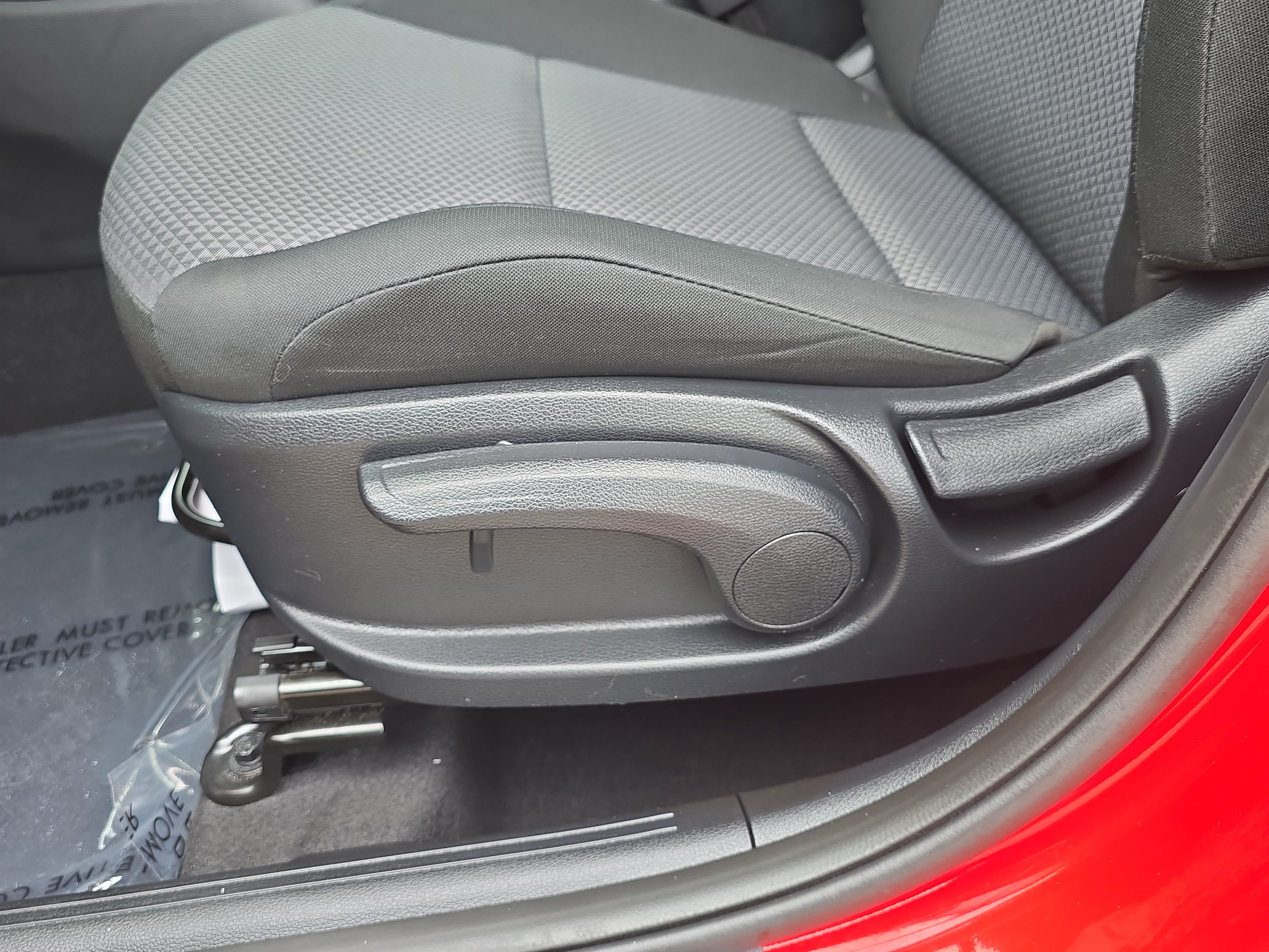 Certified 2025 Kia Soul LX FWD image 20