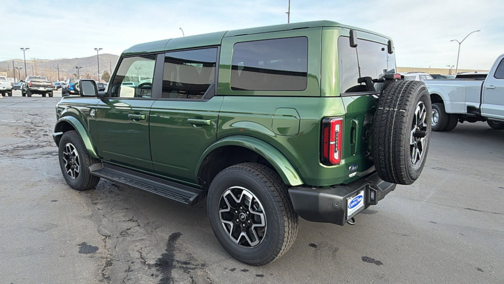 New 2025 Ford Bronco Outer Banks image 5