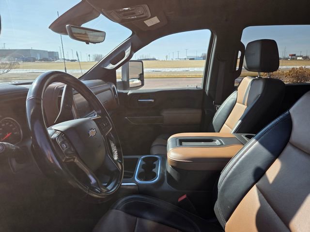 Used 2020 Chevrolet Silverado 3500 High Country w/ Z71 Off-Road Package AWD/4WD image 12
