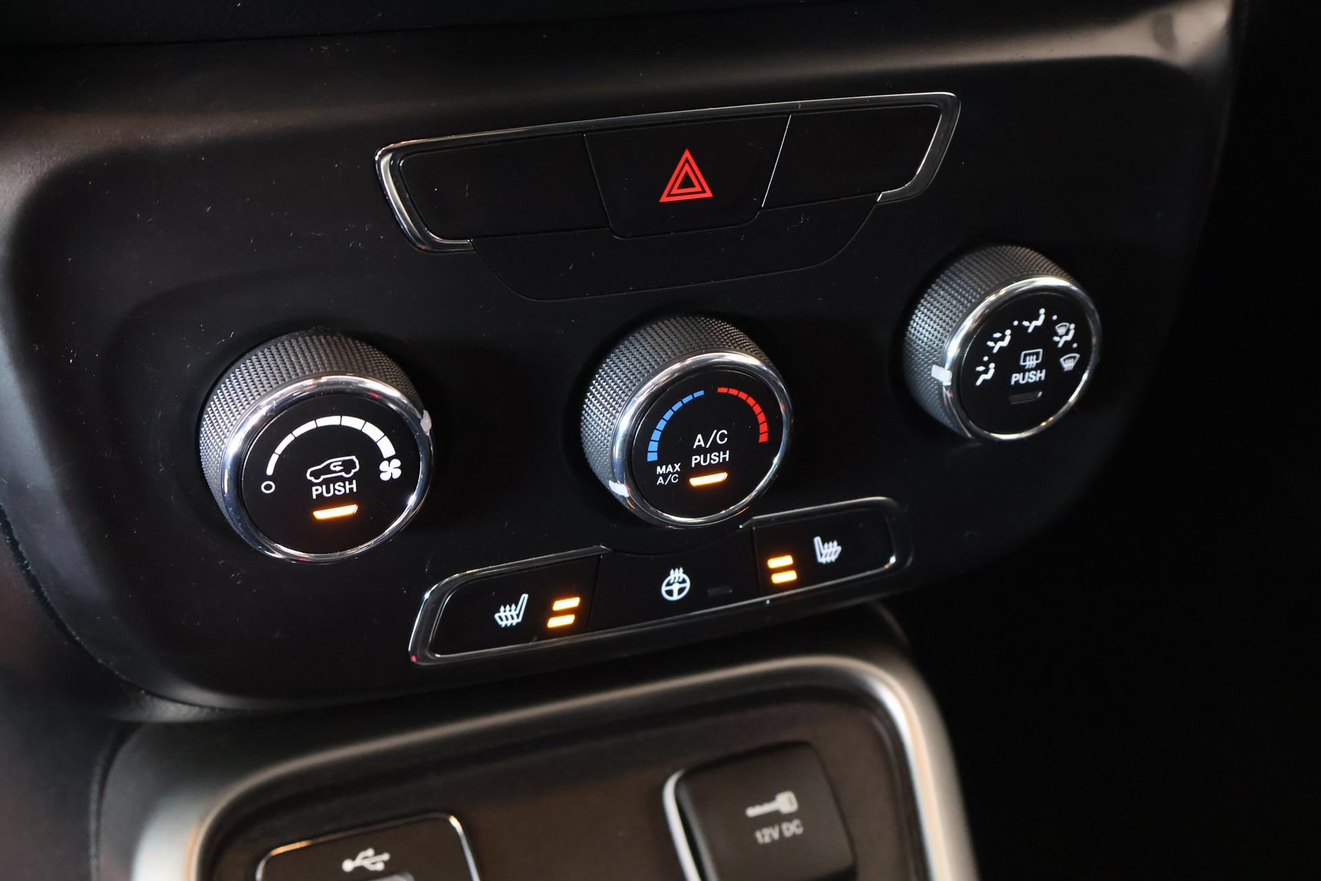 Used 2018 Jeep Compass Sport w/ Cold Weather Group FWD image 7