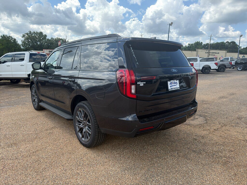 New 2026 Ford Expedition Platinum w/ Stealth Appearance Package AWD/4WD image 3