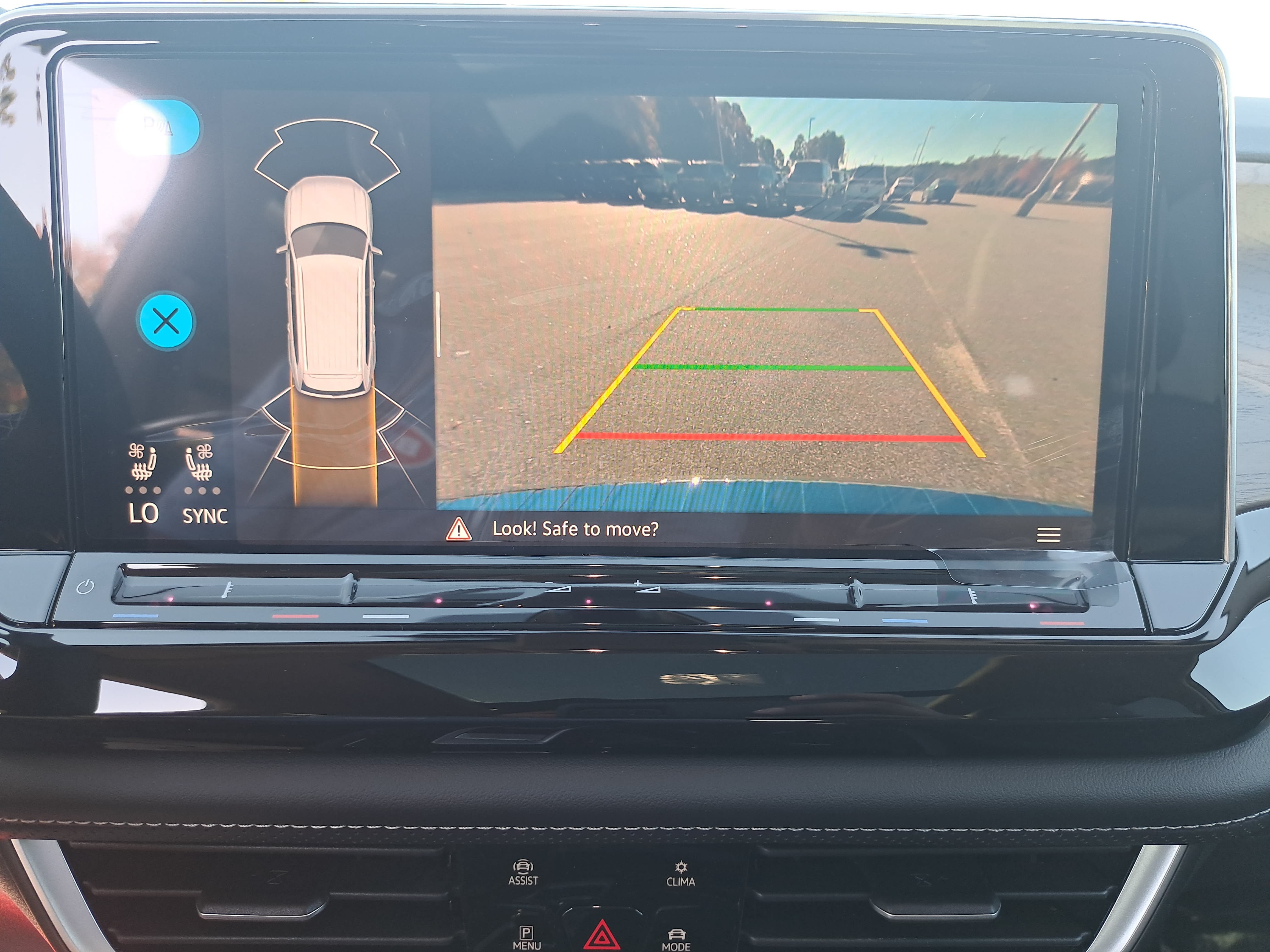 New 2026 Volkswagen Atlas SE FWD image 25