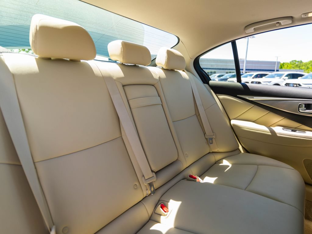 Used 2015 INFINITI Q50 Premium w/ Navigation Package AWD/4WD image 40