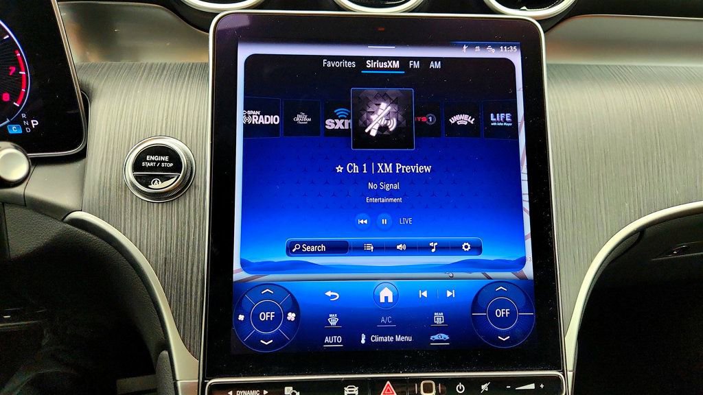 Used 2024 Mercedes-Benz GLC 300 4MATIC image 18