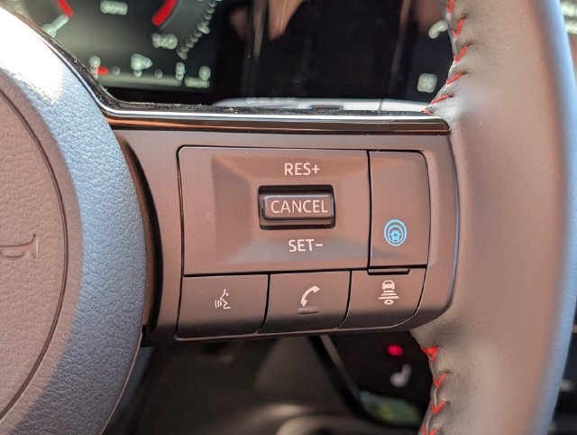 New 2026 Nissan Kicks SR w/ Cold Weather Package AWD/4WD image 18