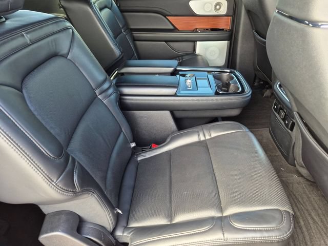 Certified 2020 Lincoln Navigator L Reserve w/ Luxury Package AWD/4WD image 33
