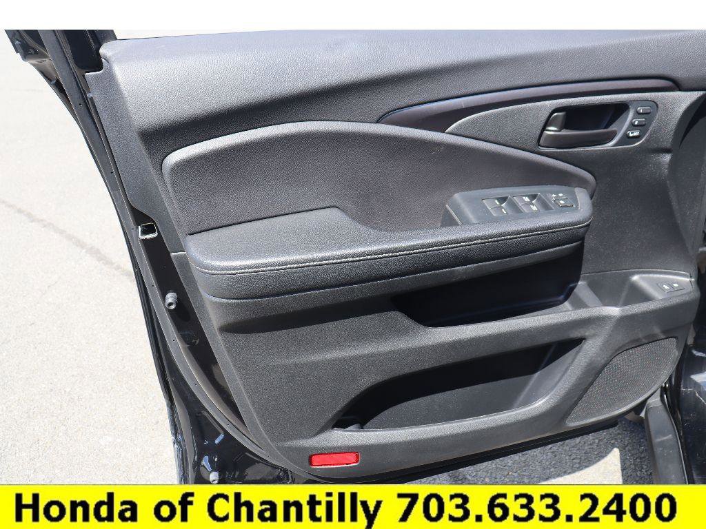 Certified 2023 Honda Passport EX-L image 26