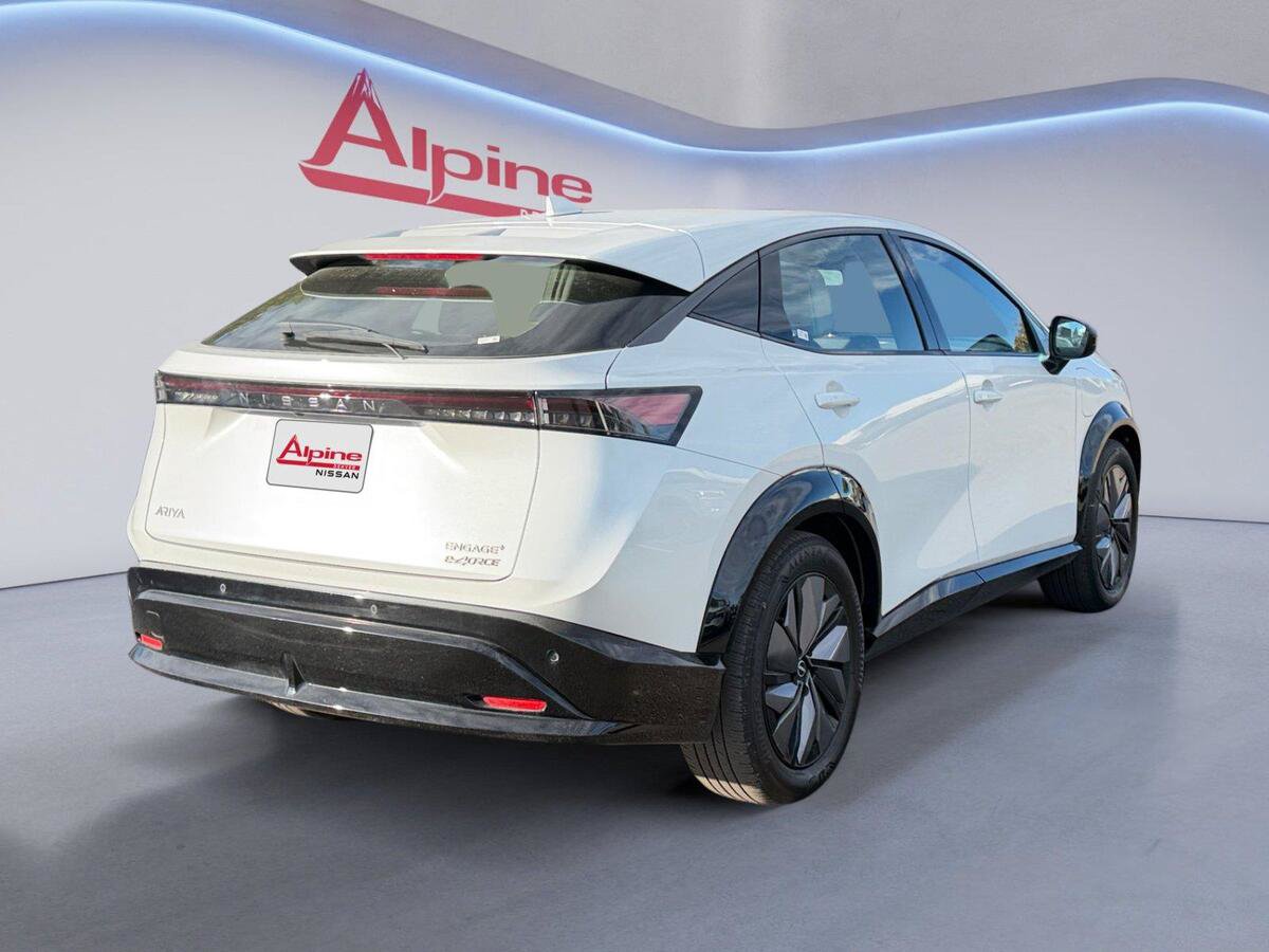 Used 2024 Nissan Ariya AWD image 5