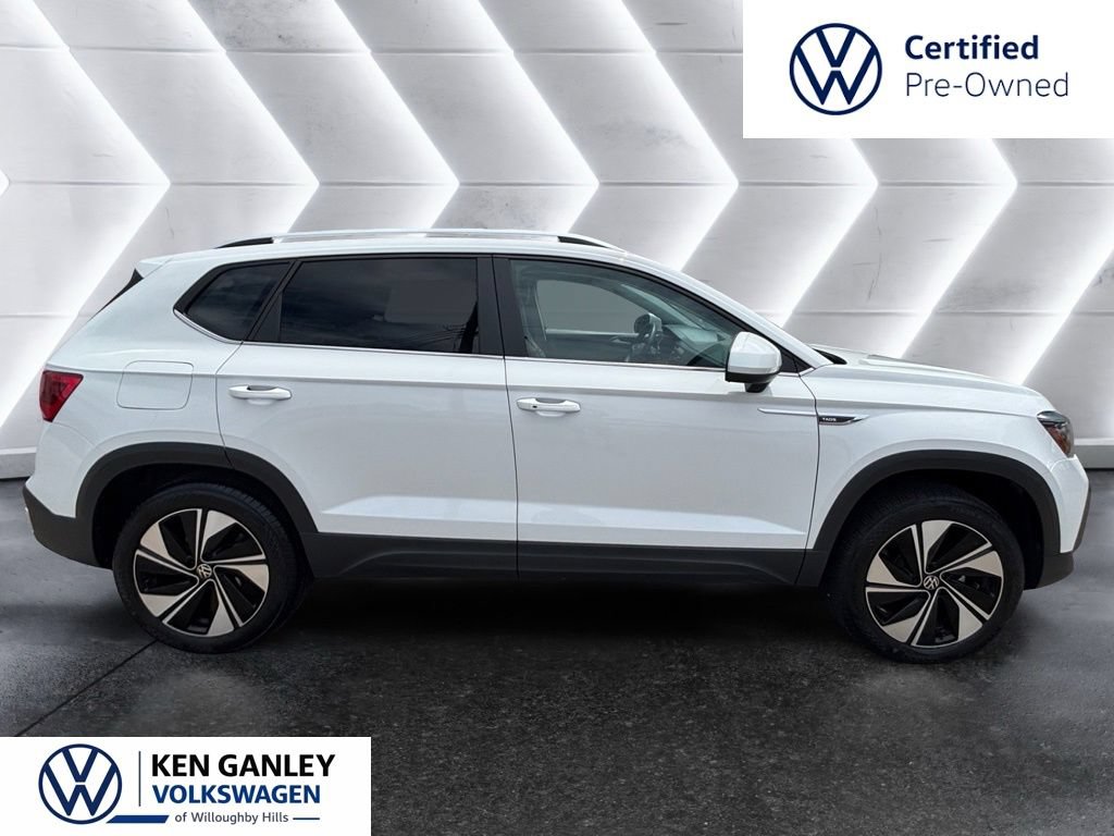 Used 2024 Volkswagen Taos SE AWD/4WD image 6
