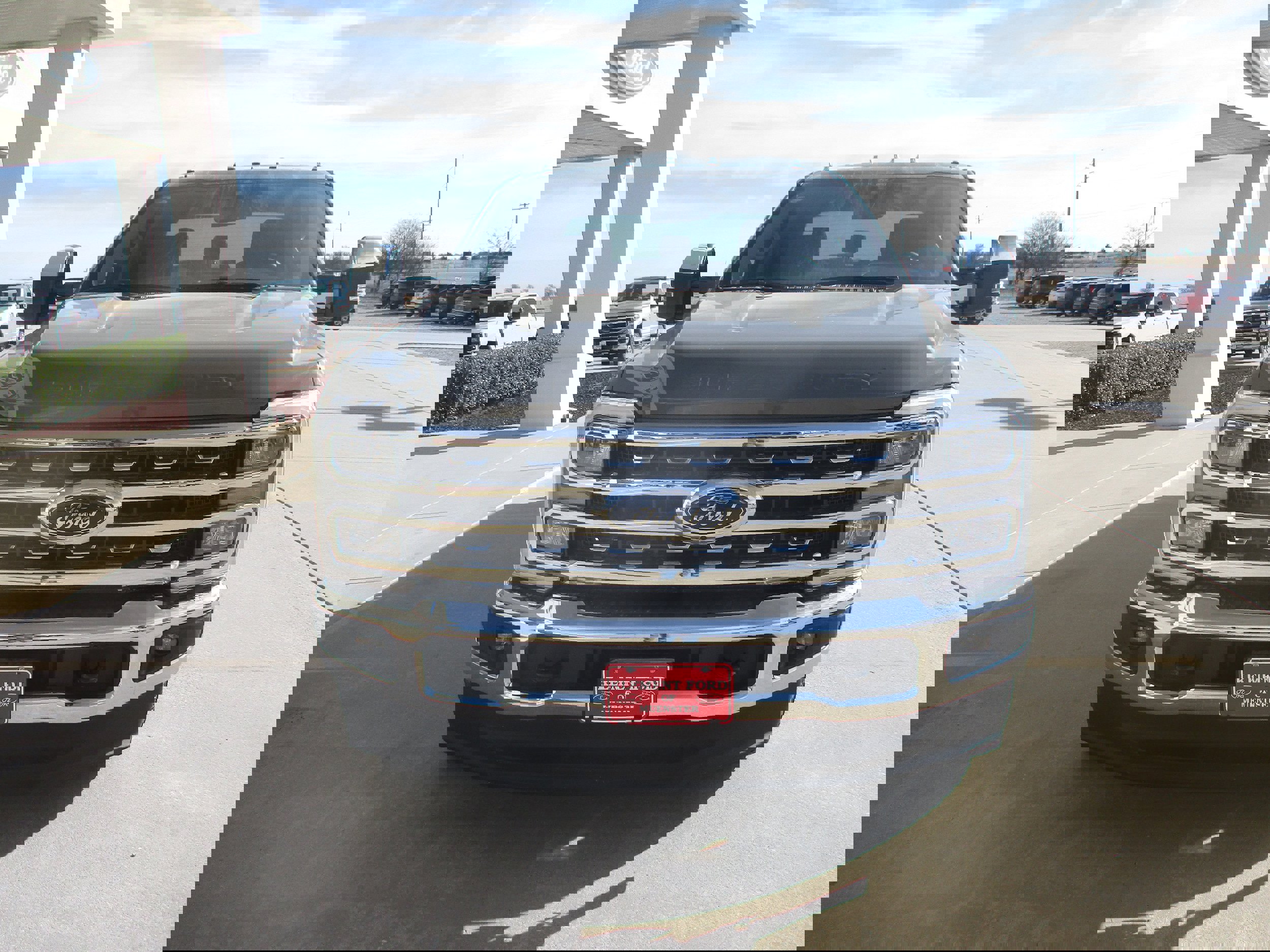 New 2026 Ford F250 Lariat w/ Chrome Package image 5