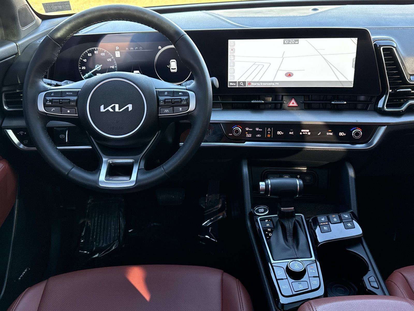 Used 2025 Kia Sportage SX image 2