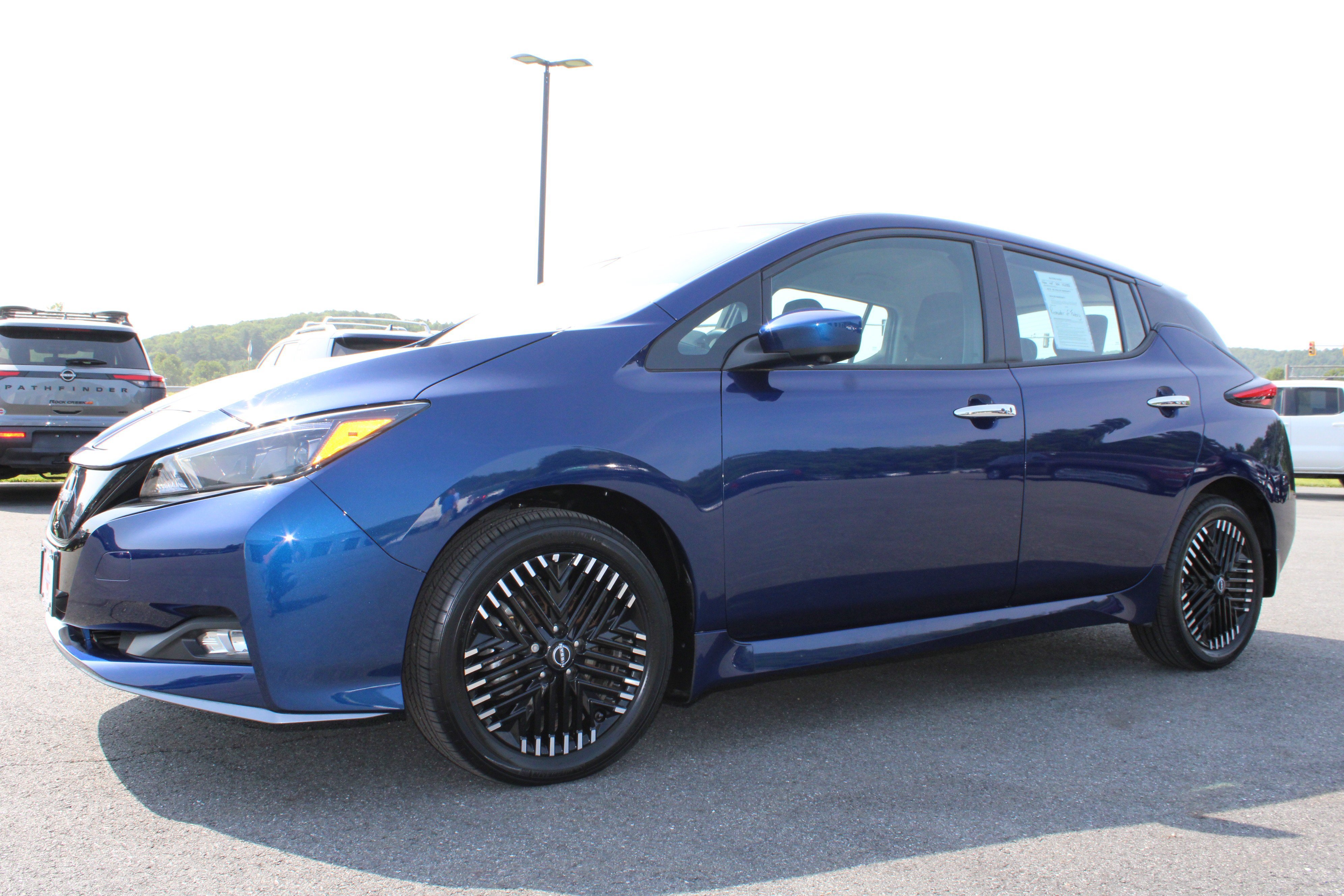 Used 2024 Nissan Leaf SV Plus FWD image 14