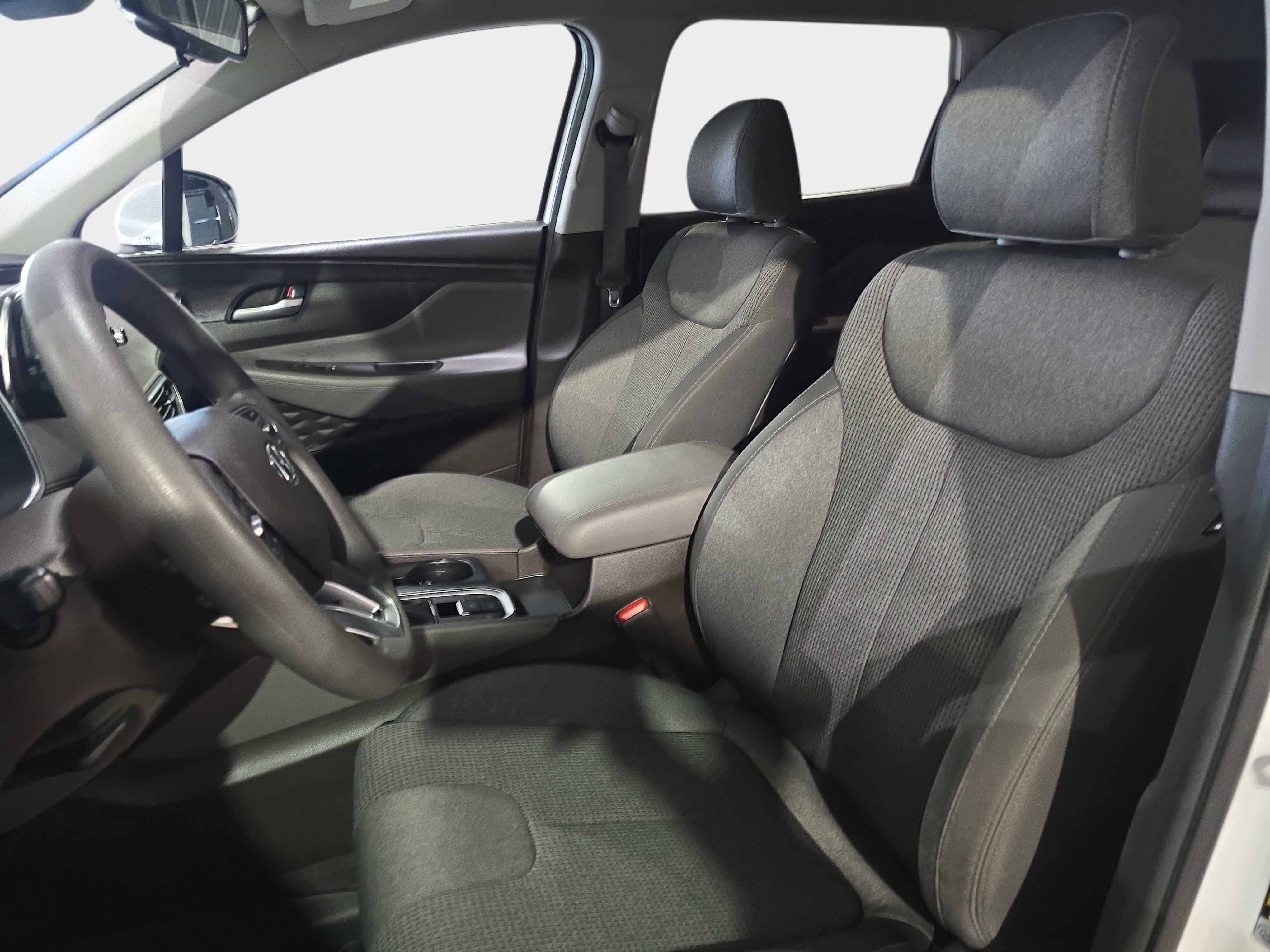 Used 2020 Hyundai Santa Fe SEL FWD image 12