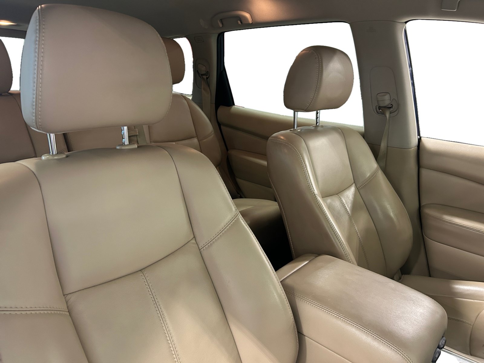 Used 2017 Nissan Pathfinder SL FWD image 19