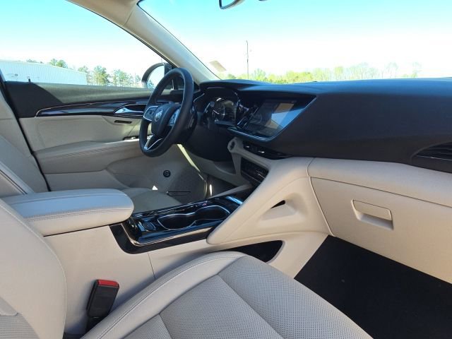 Used 2021 Buick Envision Essence w/ Technology Package I image 21