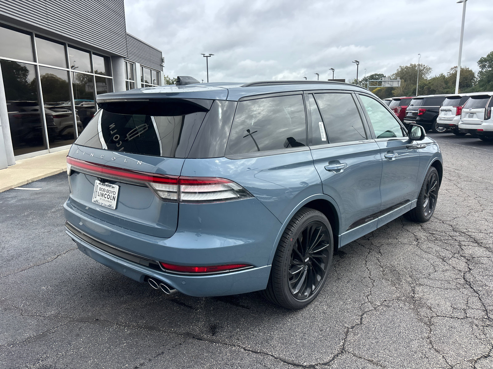 New 2027 Lincoln Aviator Reserve AWD/4WD image 7