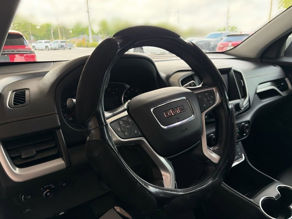 Used 2020 GMC Terrain SLT w/ Preferred Package FWD image 17
