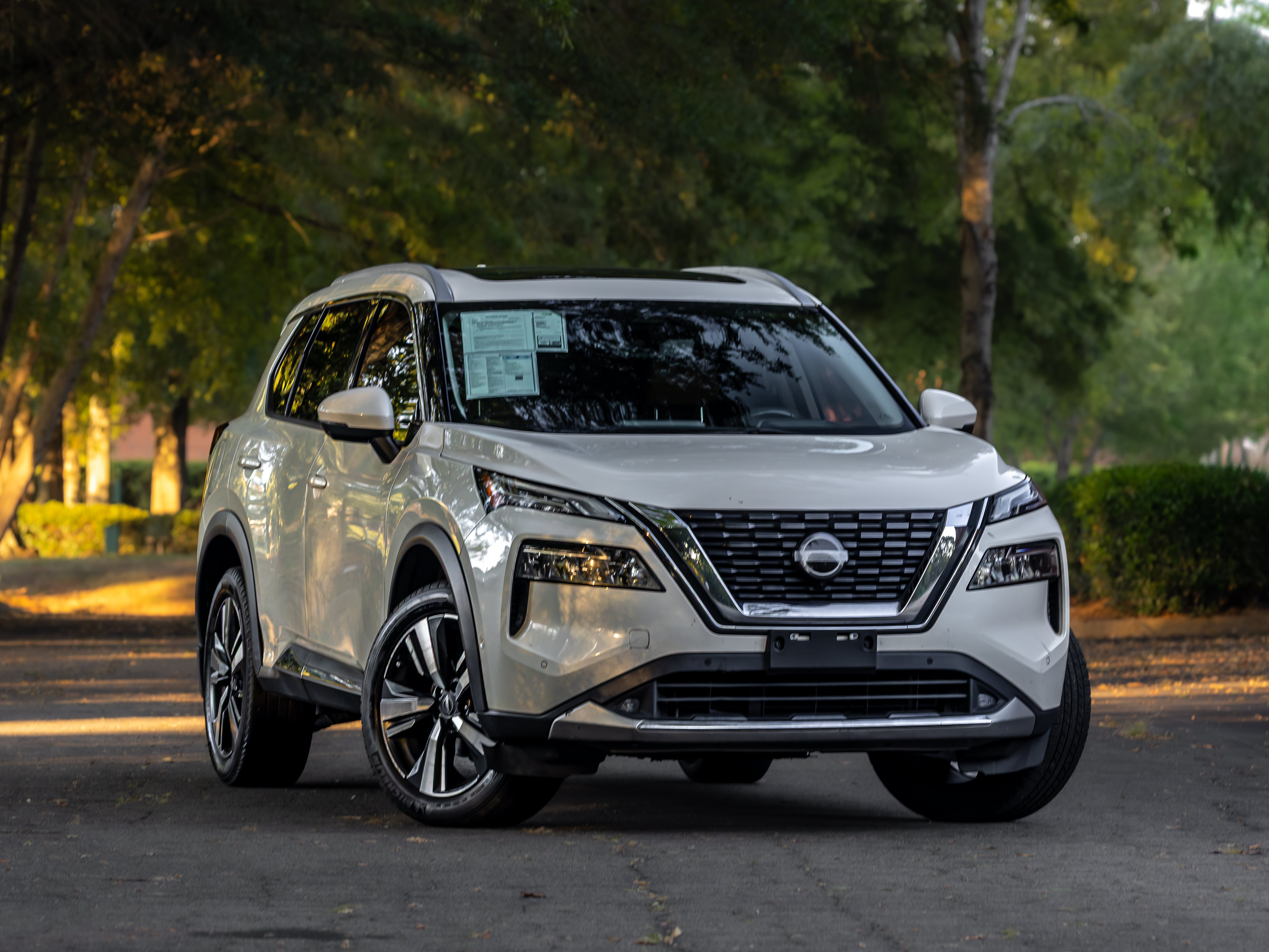 Used 2022 Nissan Rogue Platinum w/ Head-Up Display Package