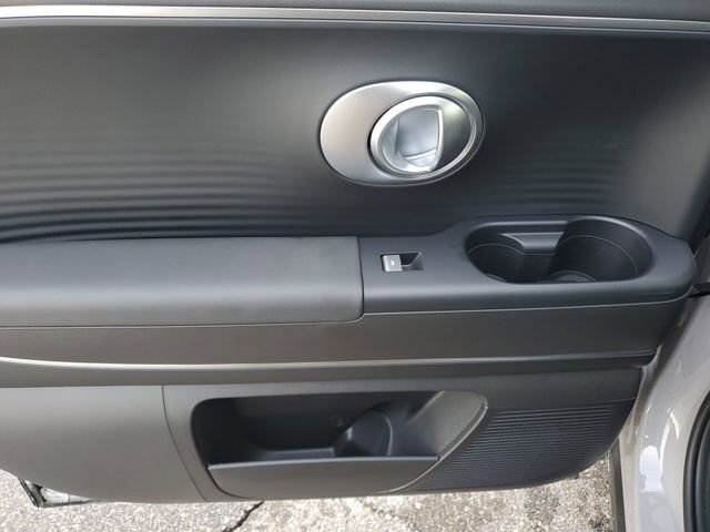 New 2026 Hyundai Ioniq 9 SE image 15