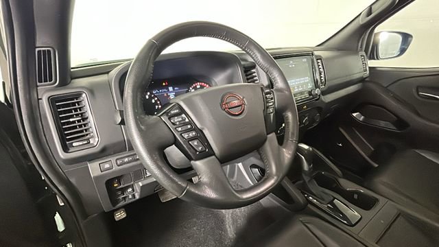 Used 2022 Nissan Frontier PRO-4X w/ Pro-4X Premium Package AWD/4WD image 13