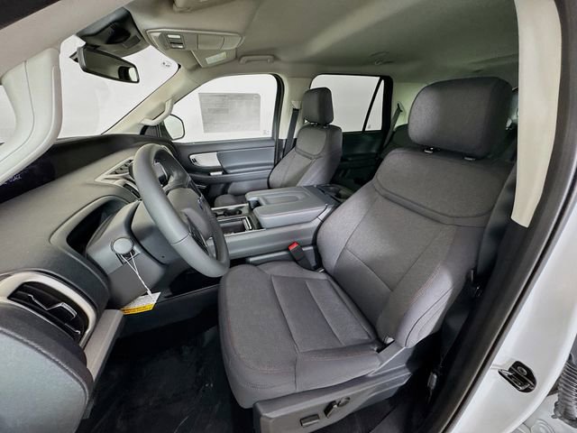 New 2025 Ford Expedition Active image 20