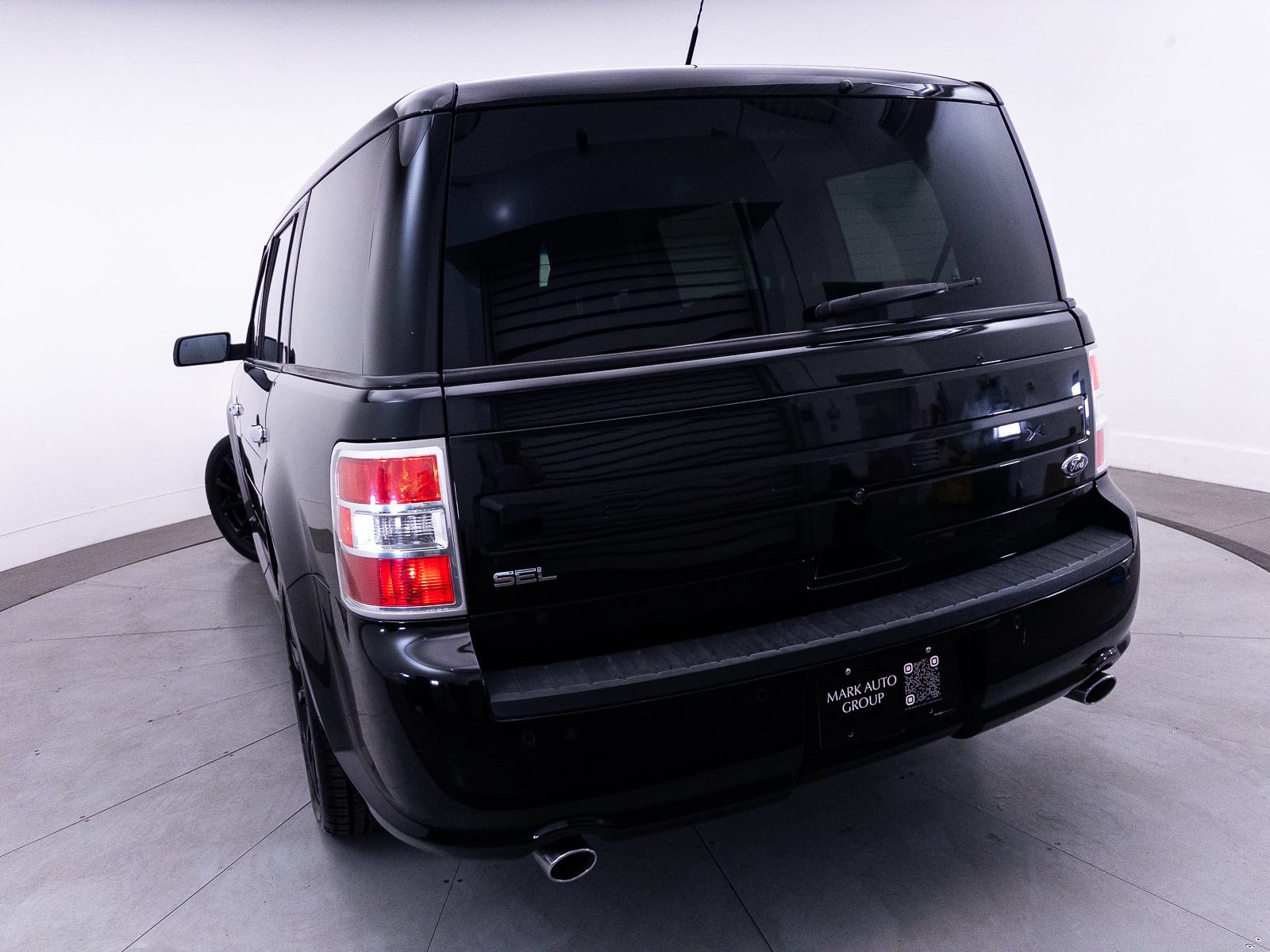 Used 2019 Ford Flex SEL w/ Equipment Group 202A FWD image 12