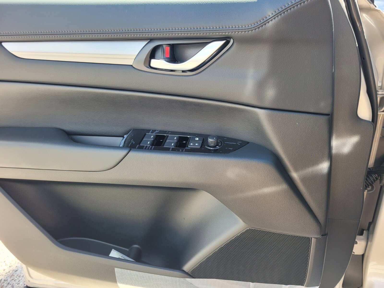 New 2025 MAZDA CX-5 AWD 2.5 S w/ Preferred Package image 22