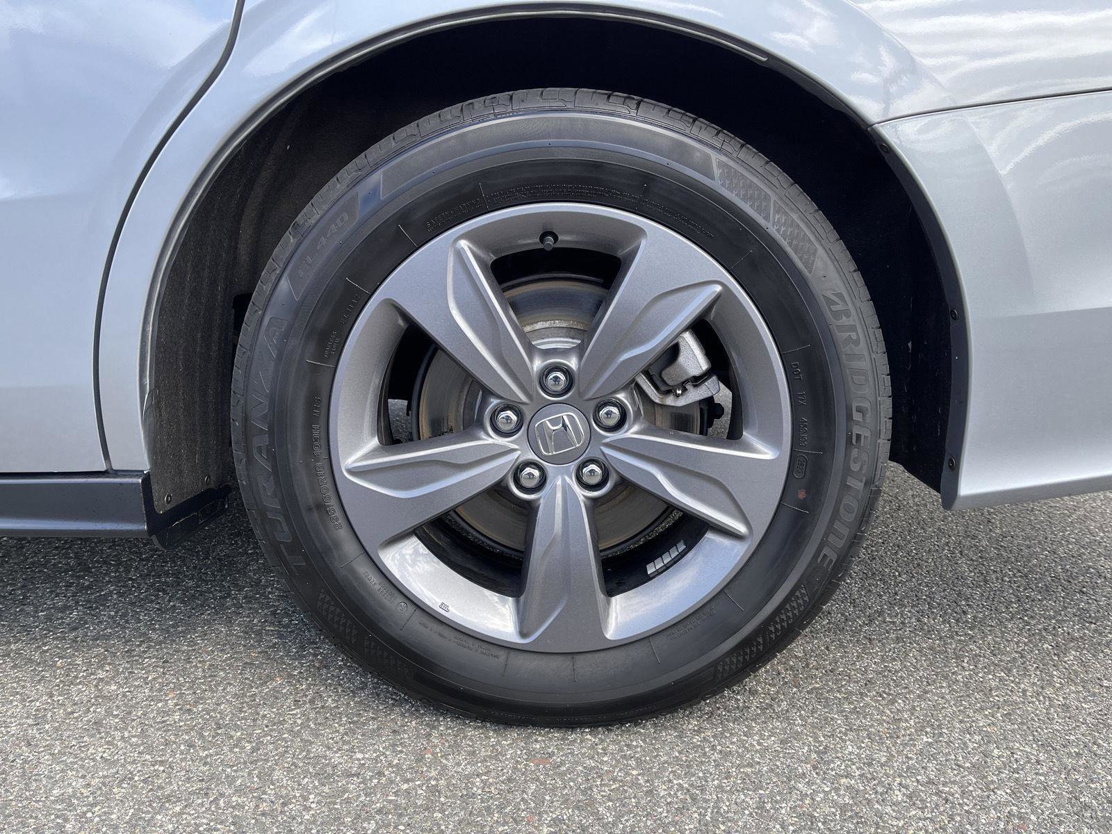 Used 2024 Honda Odyssey EX image 24
